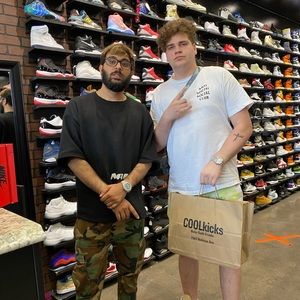 Meet your Posher, Devyin